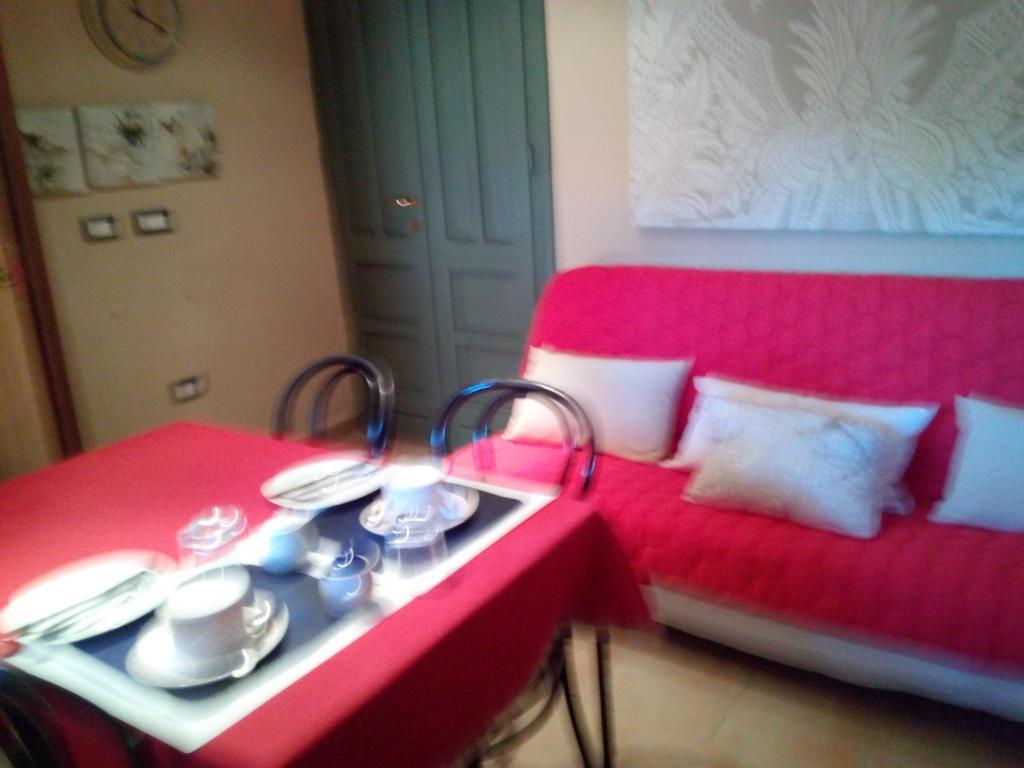 Il Giardino Di Emilio Bed and Breakfast Marrùbiu Buitenkant foto